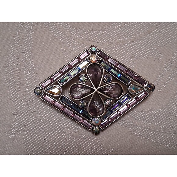 Anne Klein Vintage Purple Rhinestone Flower Brooch - Picture 2 of 3